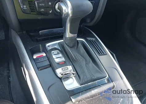 2013 Audi A4 2.0T Premium из США, поврежденный, VIN WAUBFAFL4DN003956